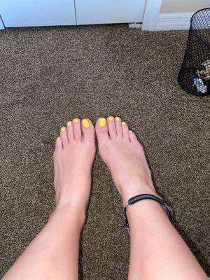 Gel pedicure