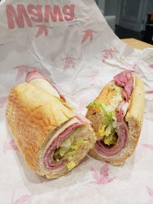 Italian sandwich (cold cuts) not toasted