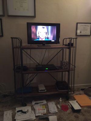 Second shot of the tv stand.  It's perfect!  Thanks again Kirby!