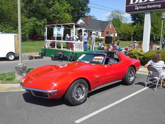 71 Corvette Show Winner !