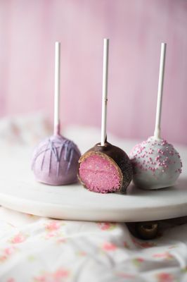 Vegan cake pops