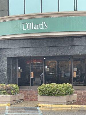 Dillard's