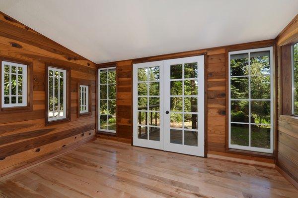 Maple floor in Country Cabin