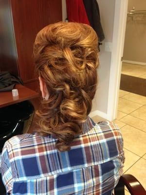 Pretty updo for a mom of the bride