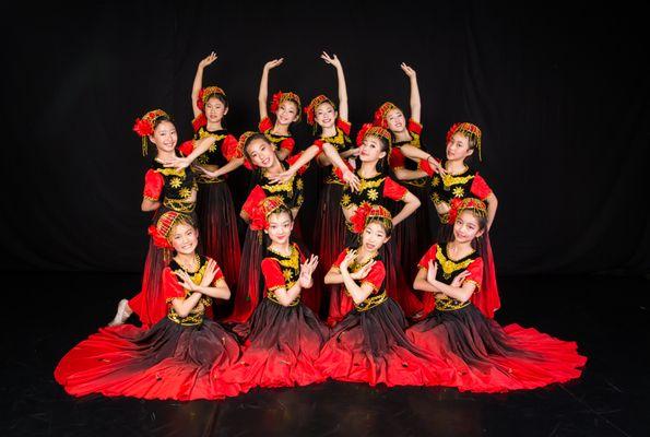 So Red My Flowers -- Chinese Ethnic Dance