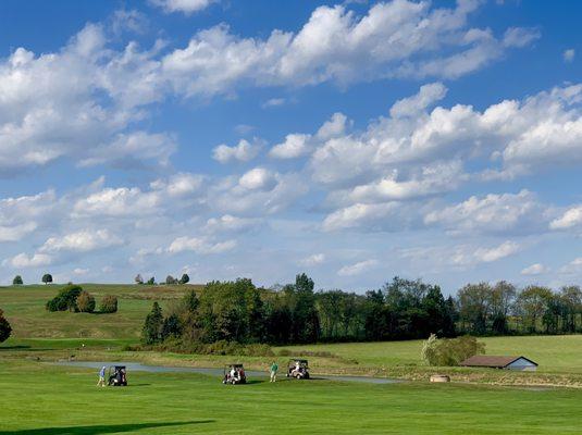 Sunny day to play golf