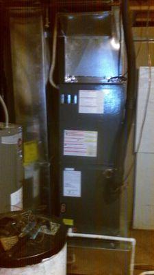 New Goodman Air Handler with 20 kw Heat Strips and outdoor Heatpump Unit