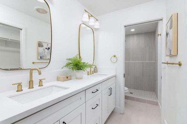 contemporary bathroom remodel