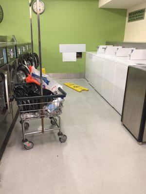 This laundry used to be clean and on top of their fixing, but not anymore.