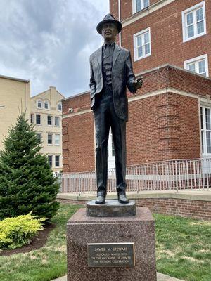 Bronze statue of Jimmy Stewart by Malcolm Alexander