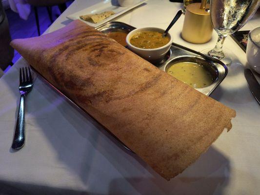 See that fork? Did I say this dosa is gigantic?