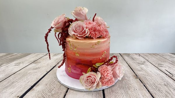 Custom cake with fresh flowers