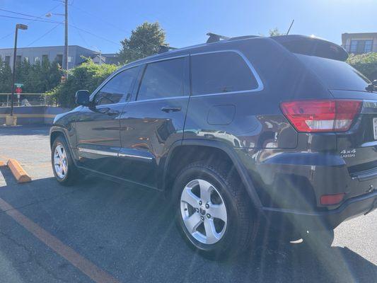 Grand Cherokee 4x4 Laredo Fully Loaded