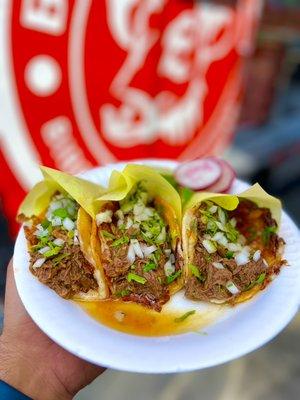 3 tacos de Birria