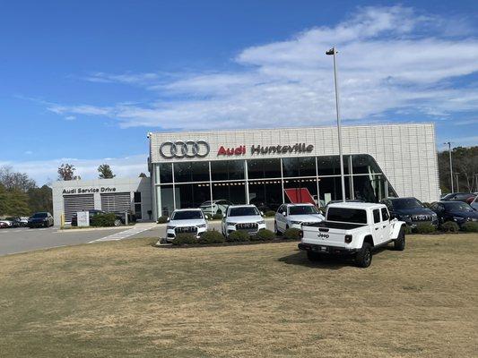 Looking towards Audi of Huntsville