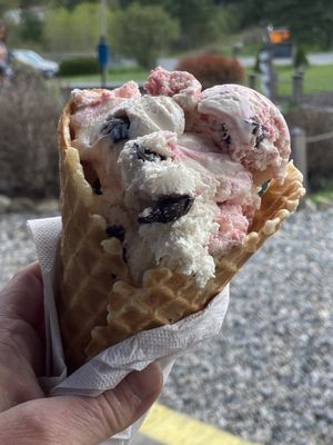 Vermont Black Bear ice cream in a waffle cone (regular size)