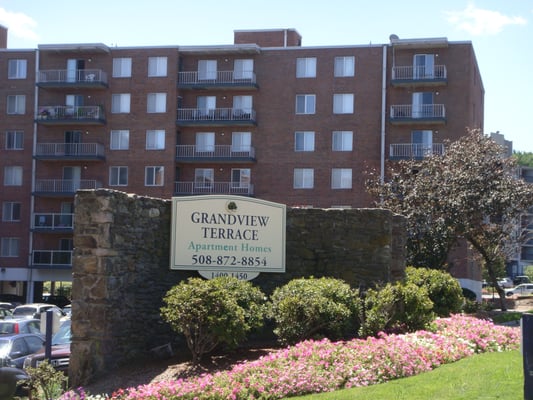 Grandview Terrace Apartments