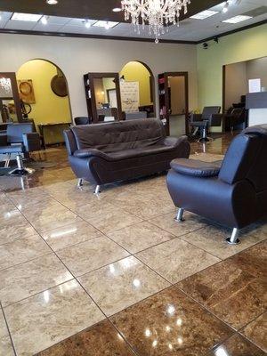 The stylists in this salon are fast, friendly and efficient. The atmosphere is professional and welcoming.