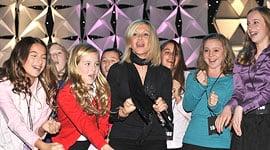 Adderley kids sing with Olivia Newton John on her FOX Special!