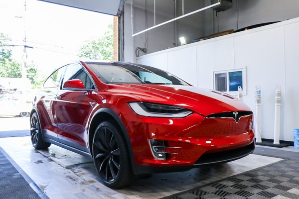 Model X after our Level 3 CQuartz Finest Reserve ceramic coating