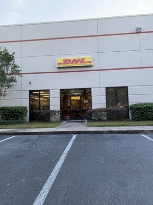 DHL