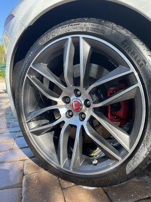 Rim and wheel cleaning