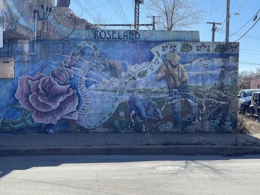 Note the small arrow to the right--this denotes that Roseland is the west.