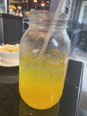 Mango lemonade