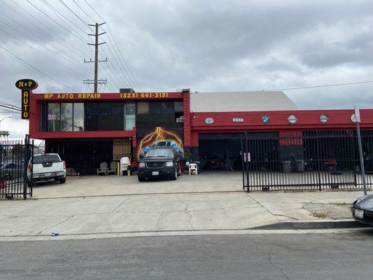 Newest  MP AUTO Store Front Image