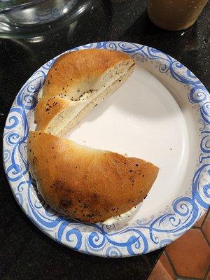 Allegedly a poppy bagel.