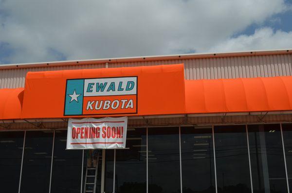 Ewald Kubota in Selma is Open!