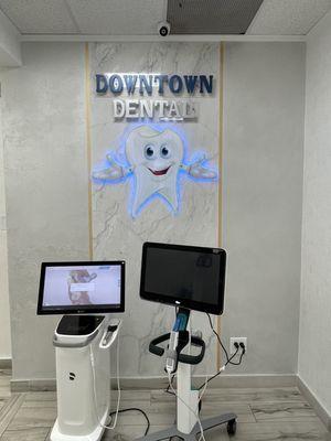 The Downtown Dental logo