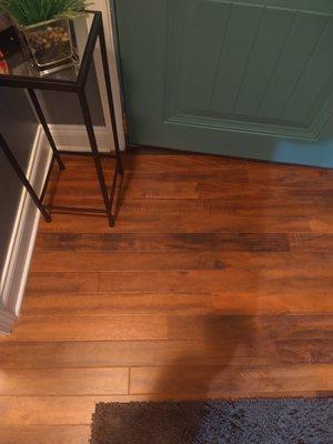 Vinyl interlock flooring