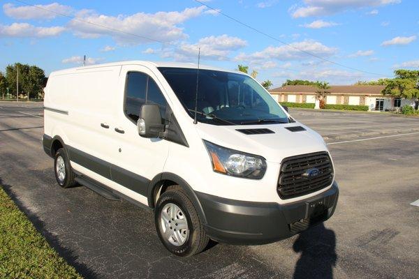 2015 FORD TRANSIT 250 VAN LOW ROOF W/SLIDING SIDE DOOR W/RWB VAN 3D