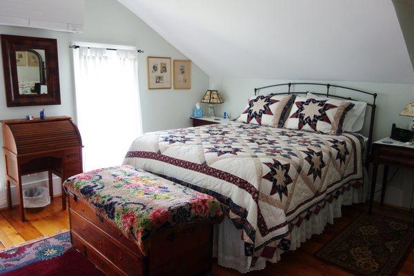 Rachael's Room is upstairs and has a queen and a twin bed to accommodate 3 guests.