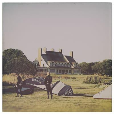 Getting the kites prepped for our lesson