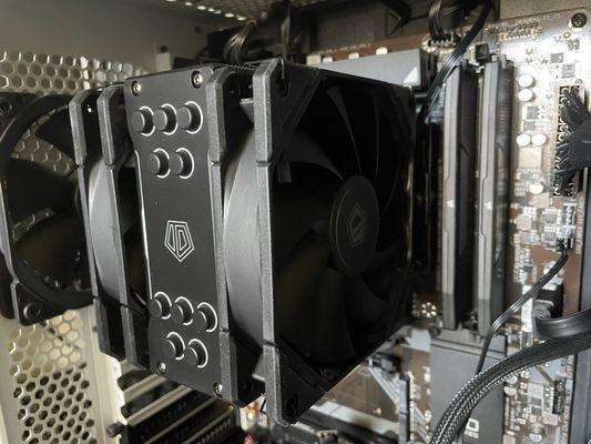 Aftermarket CPU Cooler - way better performance-for-price than other market alternatives. Burn-ins are ice-cold!