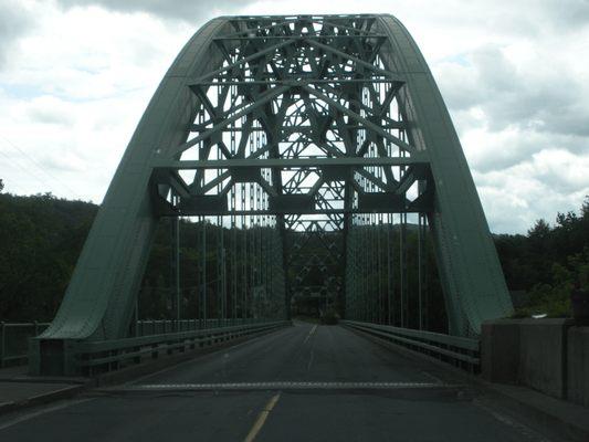 Traveling into New Hampshire from Vermont.