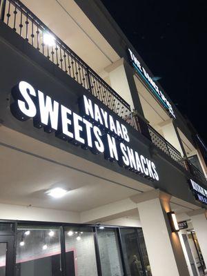 Nayaab Sweets