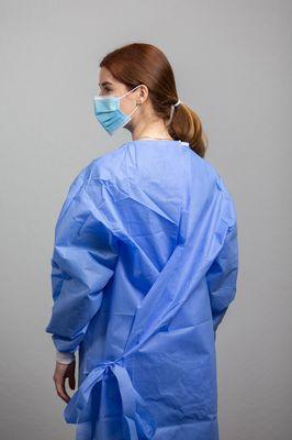 GripProtect Isolation Gown