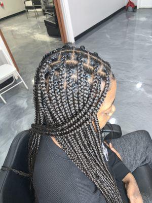 Sm/Med knot-less braids