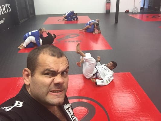 Brazilian jiu-jitsu class with world champion Gabriel Gonzaga and UFC veteran for your self defense , beginners or pro level, free trial