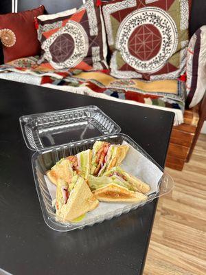 Club sandwich, seating area.