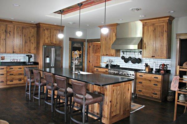 Hickory Farmhouse Kitchen #woodlandcabinetry