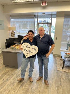 Another client gets his condo sold. Congratulations Miguel.