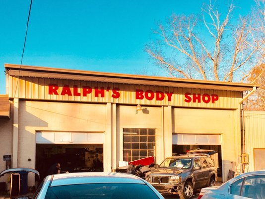 Ralph's Body Shop