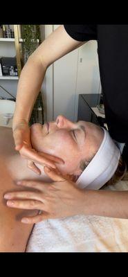 European Facial Massage included with the Elite and the Essential facials