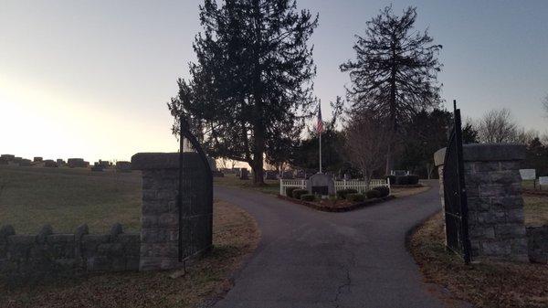 Riverview Cemetery