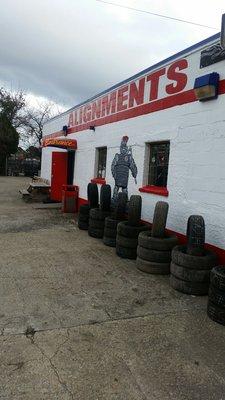 Barry Lee Auto And Tires