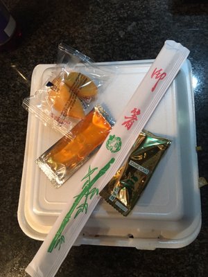 Lunch. If you need chopsticks or duck sauce-ask. They keep those by the register.